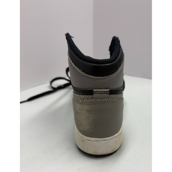 Nike Air Jordan 1 Retro High OG GS Shadow 2018 Size 6.5 Y Grey Black 575441-013 - Picture 3 of 15